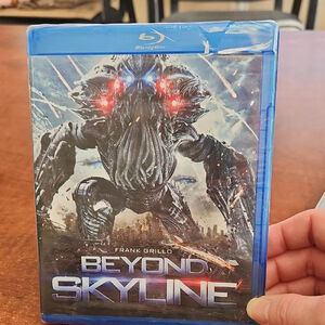 Beyond Skyline Blu-ray Disc Factory Sealed. 5/$25 Movie